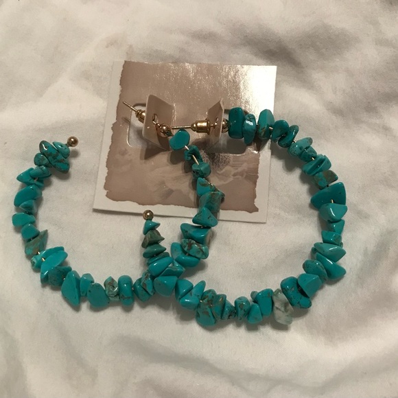 Southwest Stone Hoop Earrings - Picture 5 of 6